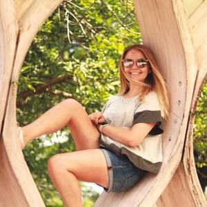 Meet your Posher, Jenna